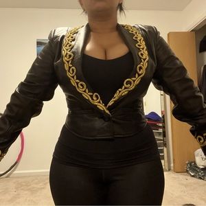 80’s leather jacket , great condition wore just a few time. No scratches